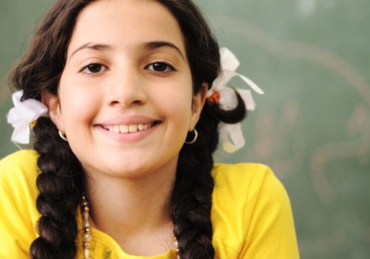 children-at-school-classroom_HtefYFpBj-1500x750