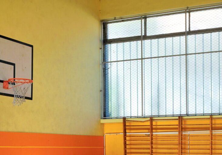 elementary school gym indoor